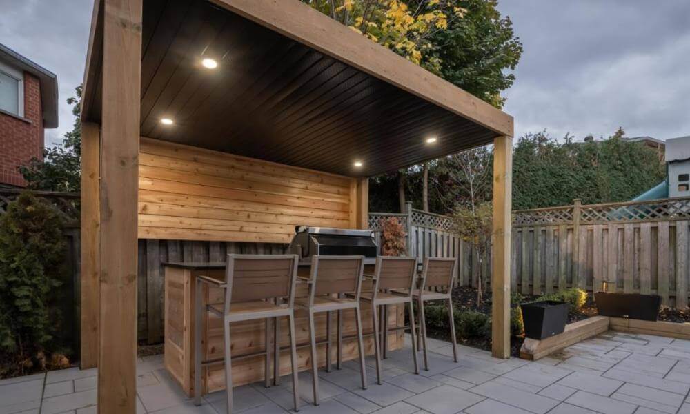 Outdoor kitchen design and installation